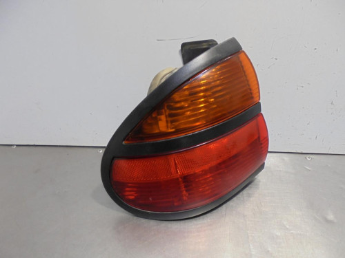  PILOTO TRASERO IZQUIERDO Renault LAGUNA (B56) 