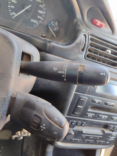 SEAT LEON (1M1) — vehículo donante para recambios 