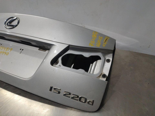  TAPA MALETERO LEXUS IS (DS2/IS2) 