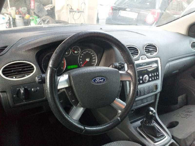 FORD FOCUS BERLINA (CAP)