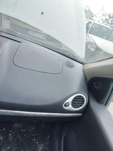 SALPICADERO Renault CLIO III 