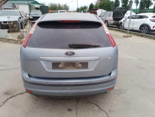  FORD FOCUS BERLINA (CAP) 