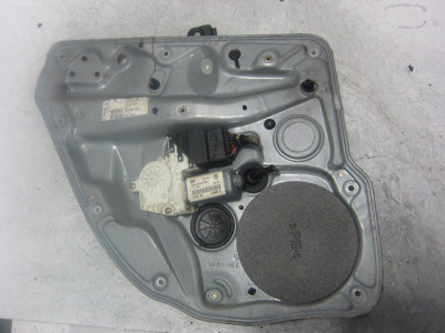 ELEVALUNAS TRASERO IZQUIERDO, VOLKSWAGEN, GOLF IV BERLINA (1J1)(10.1997)