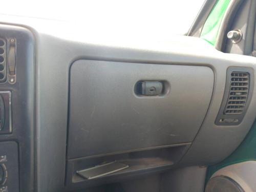  GUANTERA Seat Arosa (6H1)(2000->) Seat Arosa (6H1)(2000->) 