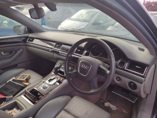  AUDI A8 (4E) 