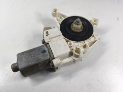 MOTOR ELEVALUNAS DELANTERO IZQUIERDO, MERCEDES-BENZ, CLASE ML (BM 164)