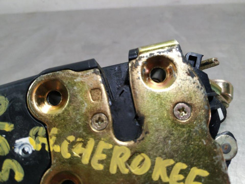 CERRADURA PUERTA DELANTERA IZQUIERDA Chrysler JEEP CHEROKEE (KJ) 