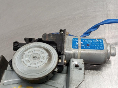 ELEVALUNAS DELANTERO DERECHO, HYUNDAI, MATRIX (FC)