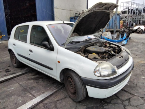 RENAULT CLIO II FASE I (B/CB0) — vehículo donante para recambios 