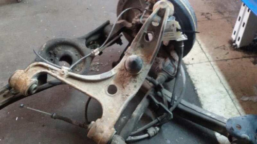 MANGUETA TRASERA IZQUIERDA Suzuki GRAND VITARA (JB/JT) 