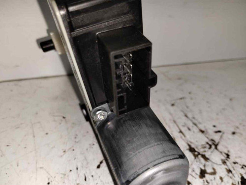 MOTOR ELEVALUNAS DELANTERO IZQUIERDO VOLKSWAGEN GOLF VII (5G1/BE1) 