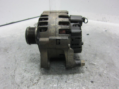ALTERNADOR de segunda mano