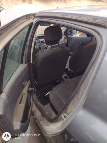 GOMAS CONTORNO PUERTA Renault CLIO III 