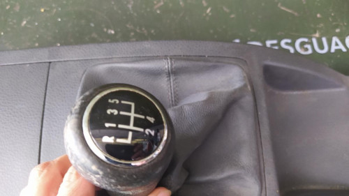 GUARNECIDOS PALANCA CAMBIO VOLKSWAGEN POLO IV (9N3) 