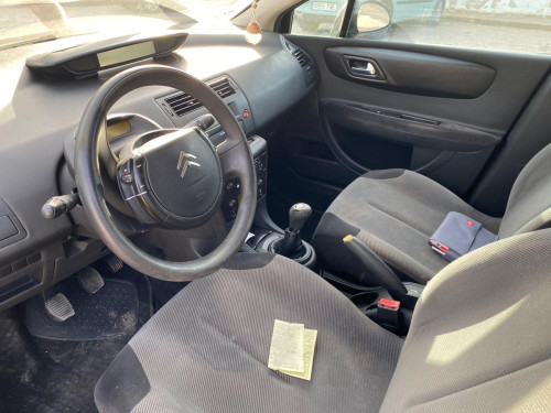 CITROEN C4 BERLINA — vehículo donante para recambios 