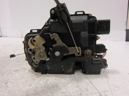  CERRADURA PUERTA DELANTERA IZQUIERDA SEAT LEON (1M1) 