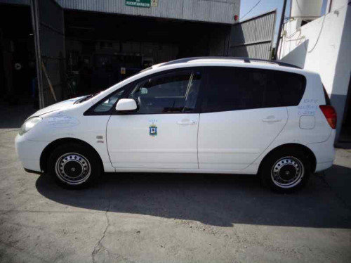  TOYOTA COROLLA VERSO (E12) 
