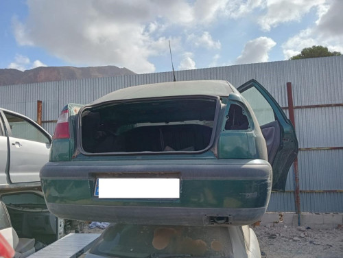  SEAT CORDOBA BERLINA (6K2) 
