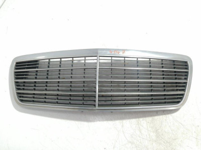 REJILLA DELANTERA, MERCEDES-BENZ, CLASE E (BM 210) BERLINA