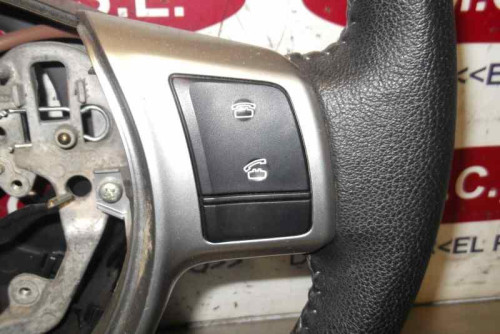  VOLANTE Toyota YARIS (KSP1/NLP1/NSP1) 