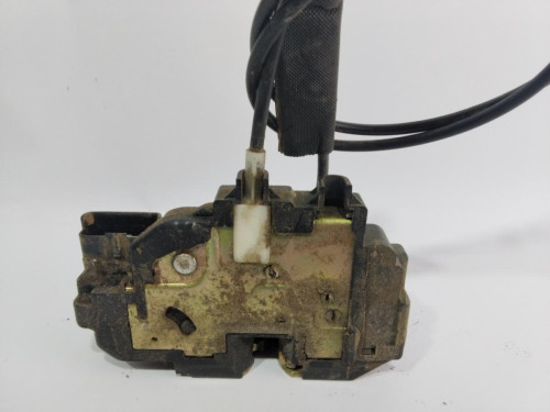 CERRADURA PUERTA DELANTERA DERECHA Nissan MICRA (K12E) 