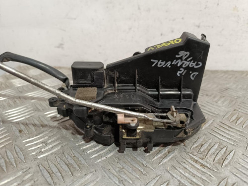  CERRADURA PUERTA DELANTERA IZQUIERDA 