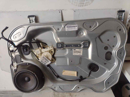  ELEVALUNAS DELANTERO DERECHO Ford FOCUS BERLINA (CAP) 