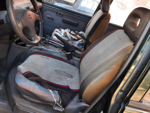 NISSAN VANETTE CARGO — vehículo donante para recambios 