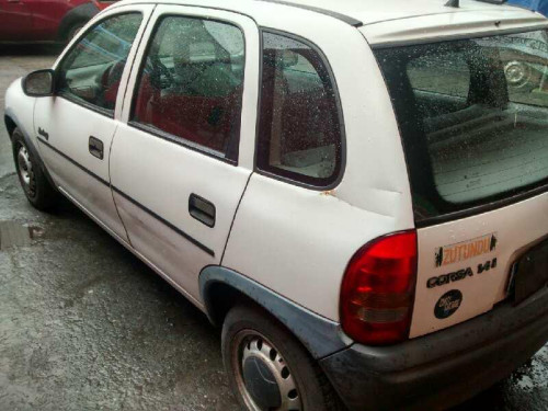  OPEL CORSA B 