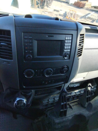  VOLKSWAGEN CRAFTER FURGÓN (2E) 