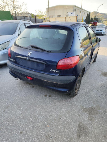 PEUGEOT 206 — Donor Vehicle for Used Parts 