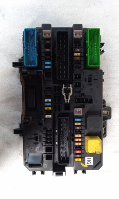 CAJA RELES / FUSIBLES, OPEL, ZAFIRA B