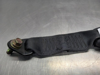 ENGANCHE CINTURON TRASERO IZQUIERDO