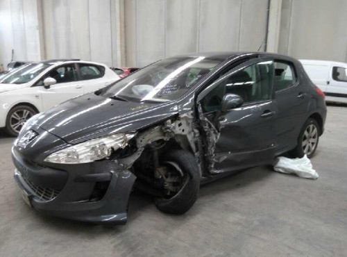 PEUGEOT 308 — vehículo donante para recambios 