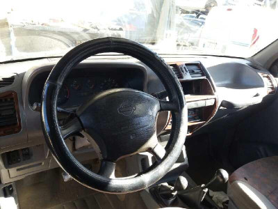 NISSAN TERRANO II (R20)