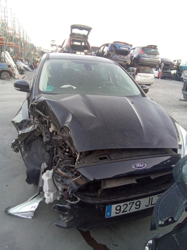 FORD FOCUS BERLINA (CB8) 