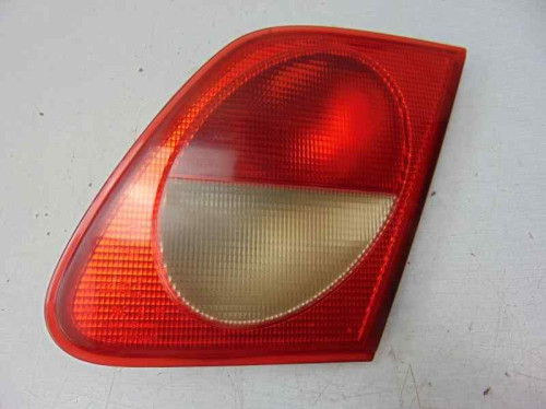  PILOTO TRASERO DERECHO INTERIOR Mercedes-Benz CLASE E (BM 210) BERLINA 