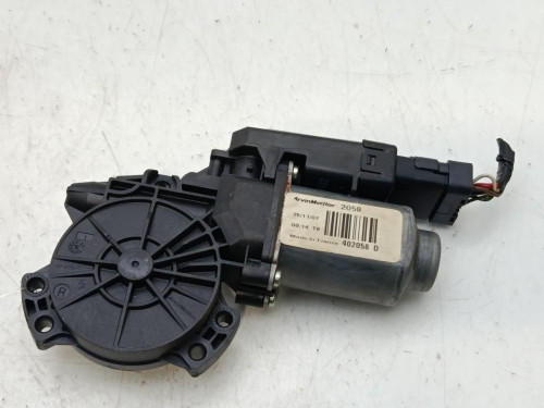 MOTOR ELEVALUNAS TRASERO DERECHO KIA CEED SPORTSWAGON (ED) 