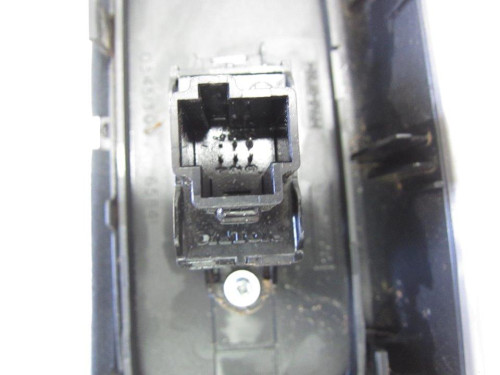 MANDO ELEVALUNAS DELANTERO DERECHO Volvo S40 BERLINA 