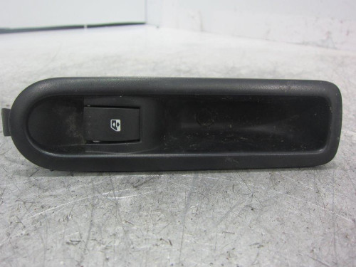  MANDO ELEVALUNAS TRASERO DERECHO Renault SCENIC III (JZ) 