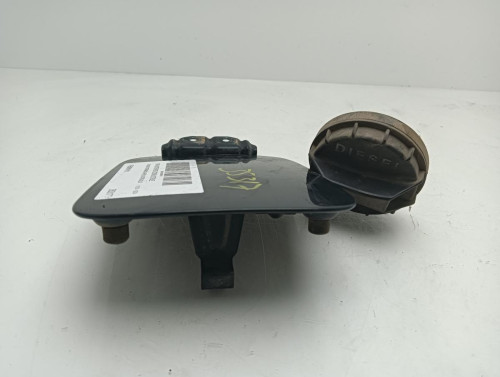 TAPA EXTERIOR COMBUSTIBLE HYUNDAI TERRACAN (HP) 