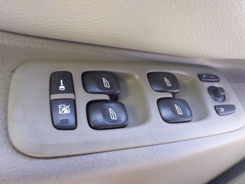 MANDO ELEVALUNAS DELANTERO IZQUIERDO Volvo XC90 