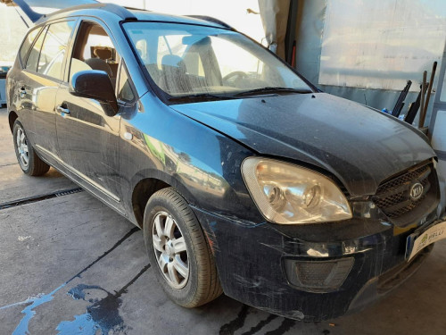  KIA CARENS (UN) 
