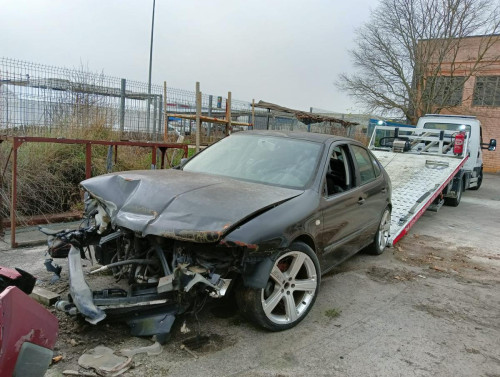 SEAT LEON (1M1) — Donor Vehicle for Used Parts 