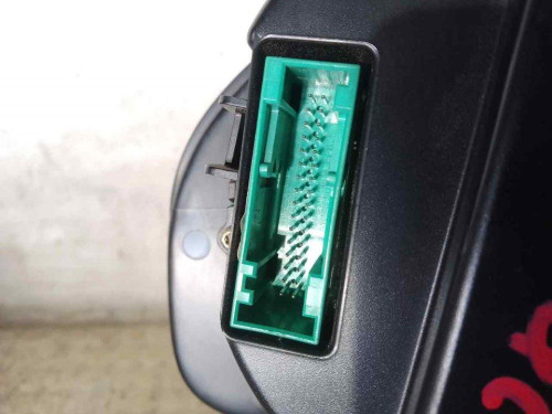 CUADRO INSTRUMENTOS VOLKSWAGEN PASSAT BERLINA (3B3) 