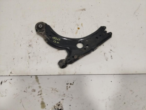 BRAZO SUSPENSION INFERIOR DELANTERO IZQUIERDO Volkswagen BORA BERLINA (1J2)(1998) 