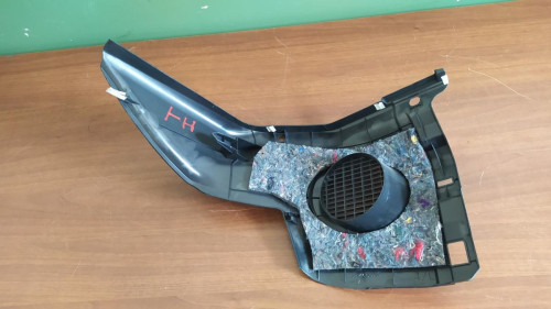 MOLDURAS TRASERAS TOYOTA YARIS (P13) 