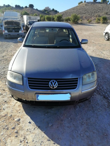 VOLKSWAGEN PASSAT BERLINA (3B3) — автомобиль-донор на запчасти 
