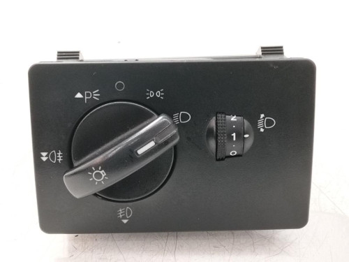 MANDO LUCES FORD FOCUS BERLINA (CAP) 