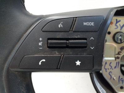 VOLANTE, HYUNDAI, BAYON